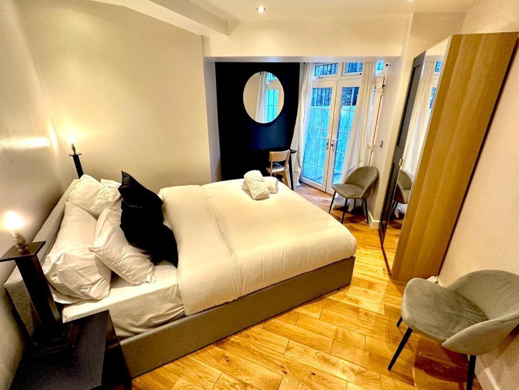 30 Secs To Euston Station Apartamento Londres Exterior foto